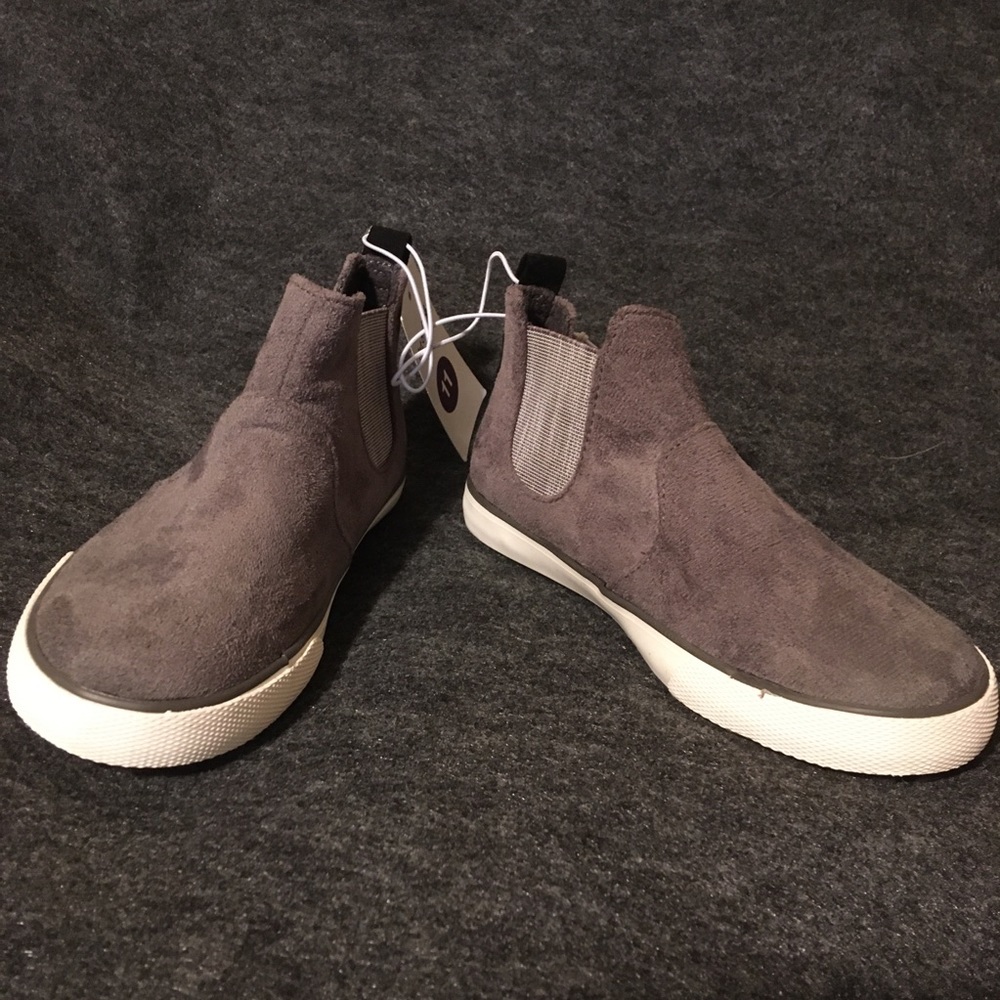 NWT fall boy shoes cat and jack